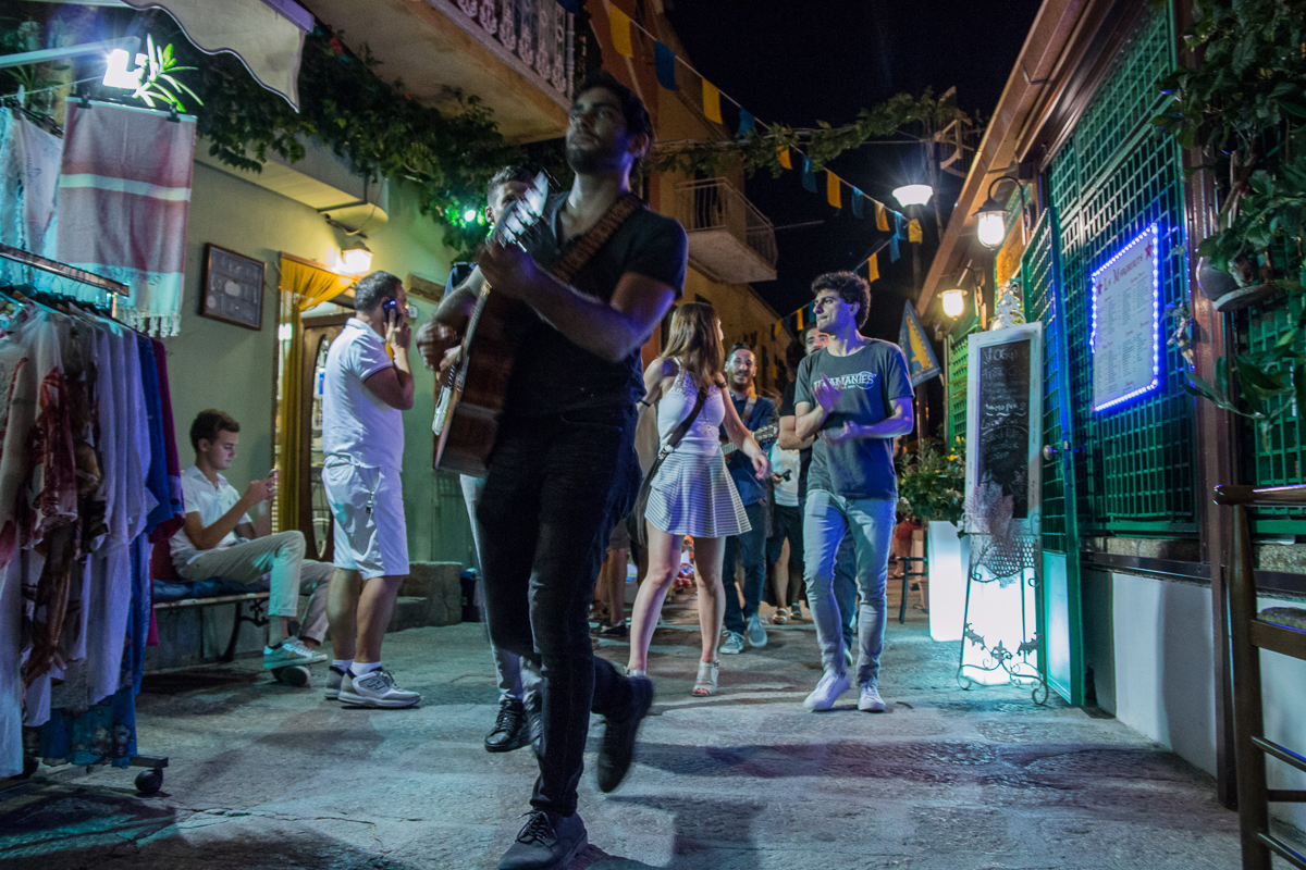 Concerto balfolk rock ALZAMANTES all'Isola del Giglio (GR)
